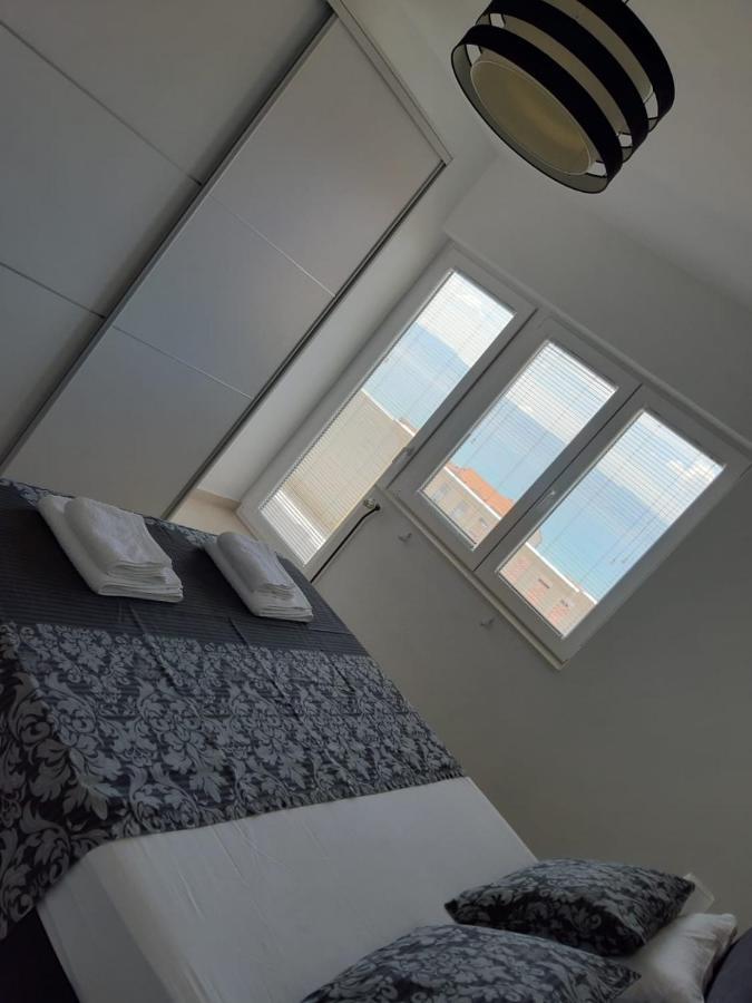 Apartments ดูเช ภายนอก รูปภาพ