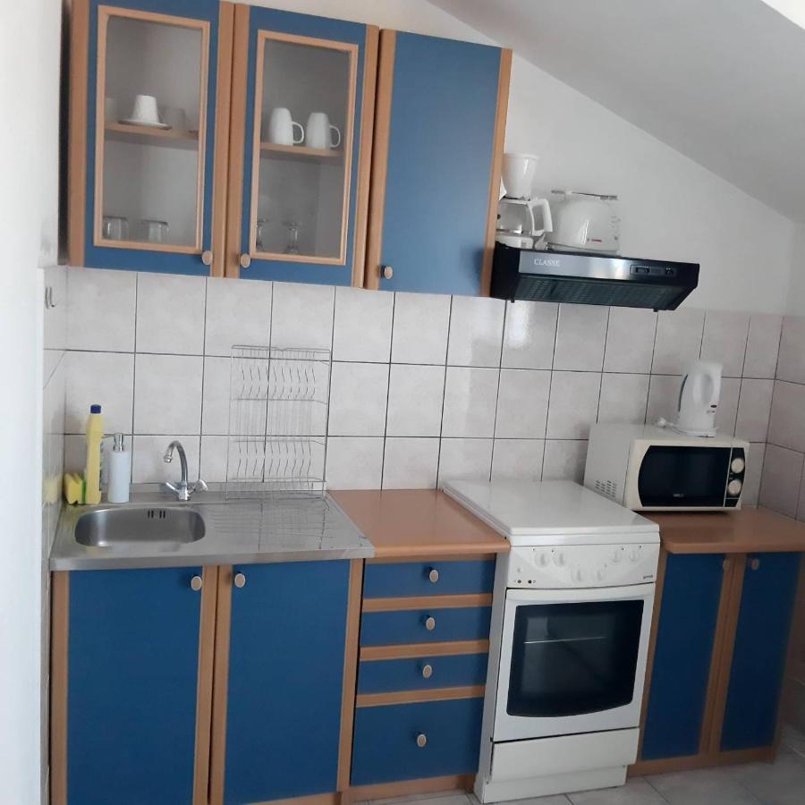 Apartments ดูเช ภายนอก รูปภาพ