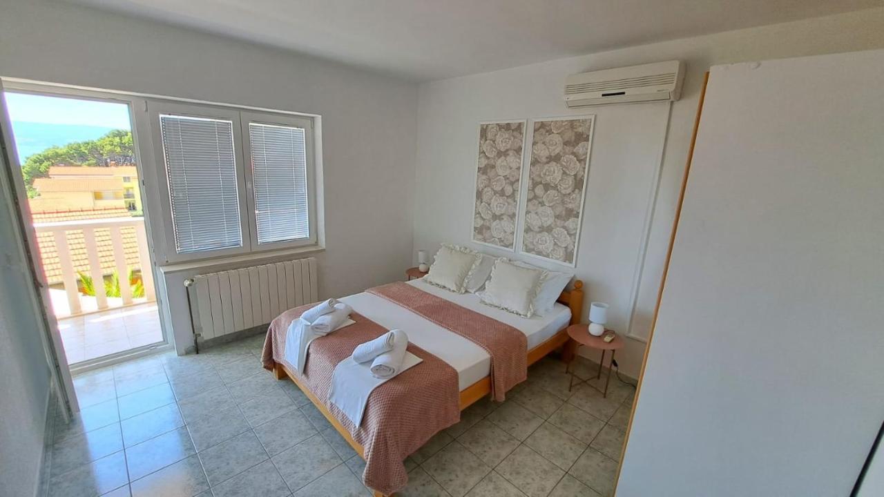 Apartments ดูเช ภายนอก รูปภาพ